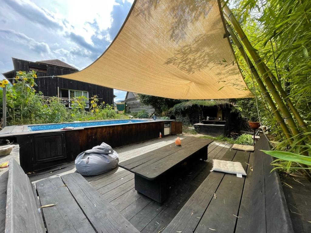 Le Refuge De Chaparon Apartment Lathuile Bagian luar foto